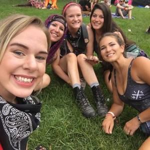 Meet your Posher, Meagan